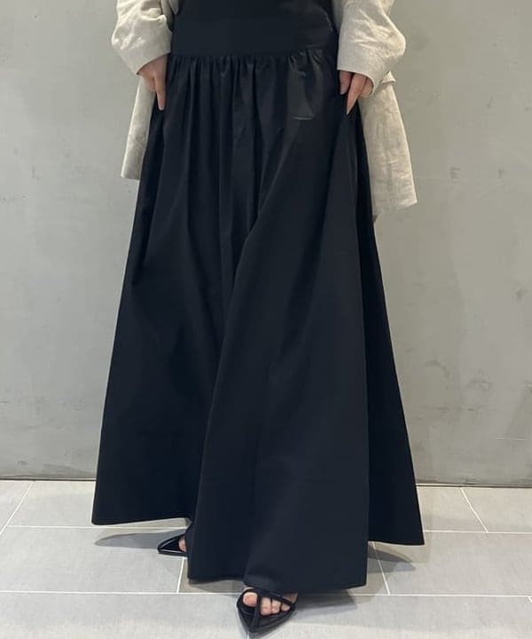 野村 美紅さんの「BEAMS WOMEN｜ダブルブレスト リネン ジャケット」を使ったコーディネート