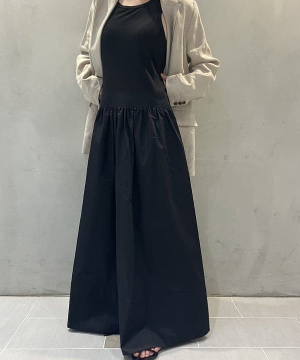 野村 美紅さんの「BEAMS WOMEN｜ダブルブレスト リネン ジャケット」を使ったコーディネート