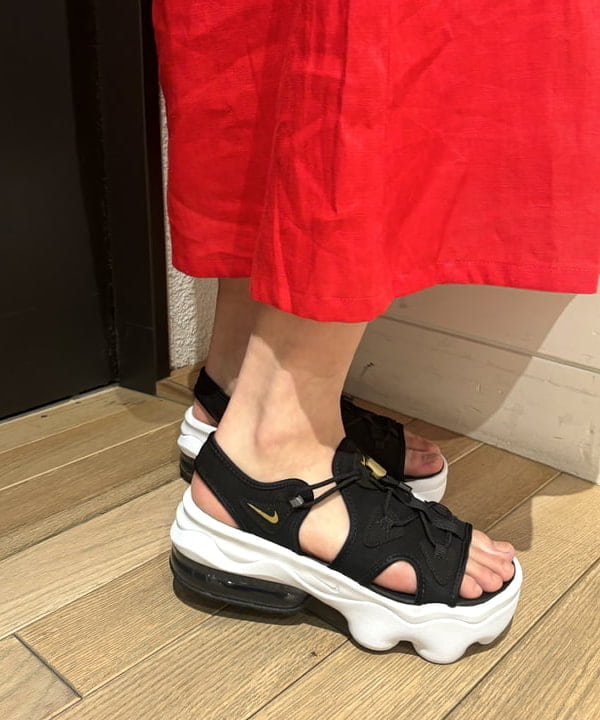 sakuraさんの「BEAMS WOMEN｜BRIEFING × BEAMS BOY / 別注 ヘルメット バッグ」を使ったコーディネート