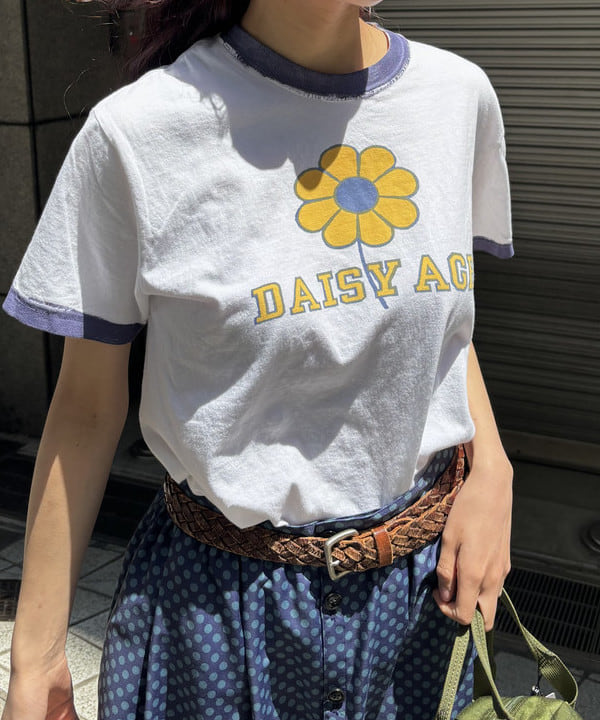 み　う　ちさんの「BEAMS WOMEN｜ドット フロント オープン スカート」を使ったコーディネート