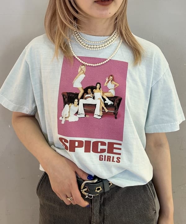 ナカノ アイさんの「BEAMS WOMEN｜FARAH / No Tuck Wide Shorts」を使ったコーディネート