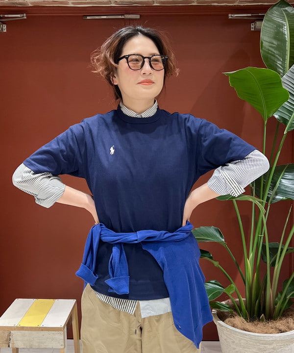 エノモト アミさんの「BEAMS WOMEN｜コットン ローン クレイジー ボタンダウン ロングスリーブ」を使ったコーディネート