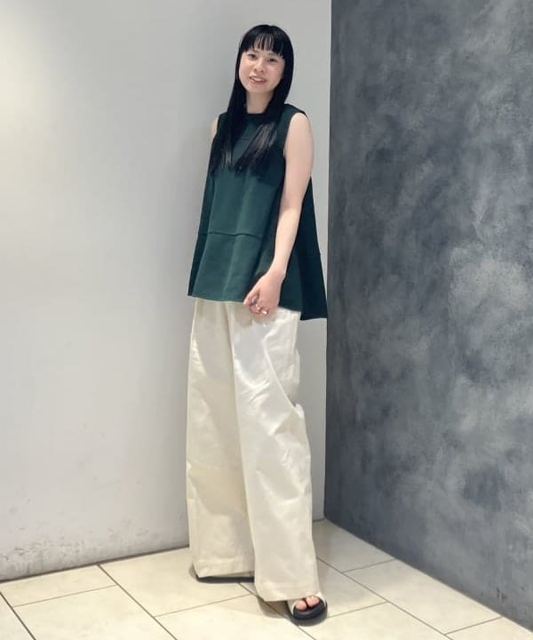 OSUMIさんの「BEAMS WOMEN｜ラッセルメッシュ ノースリーブ プルオーバー」を使ったコーディネート