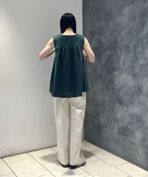 OSUMIさんの「BEAMS WOMEN｜ラッセルメッシュ ノースリーブ プルオーバー」を使ったコーディネート