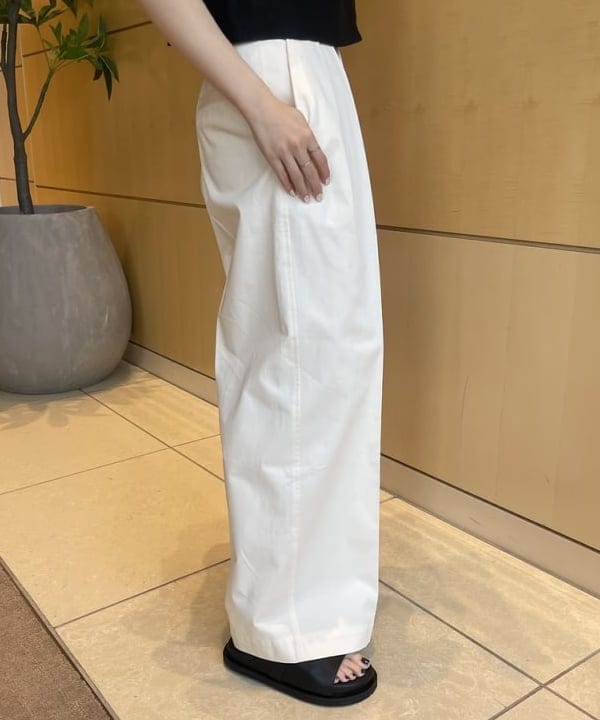 SAKAIさんの「BEAMS WOMEN｜リネン ビスチェ .M」を使ったコーディネート