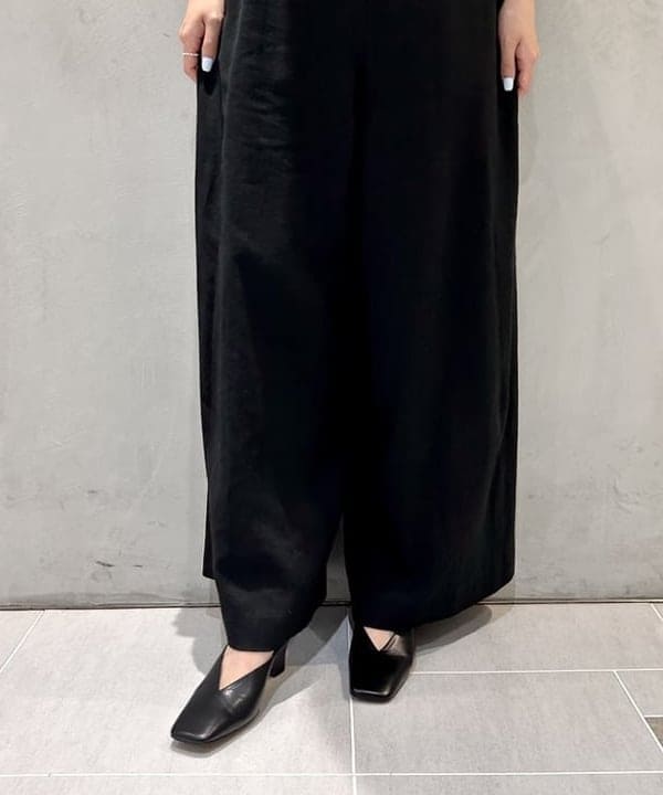 ヒライさんの「BEAMS WOMEN｜レザーミュール .M」を使ったコーディネート