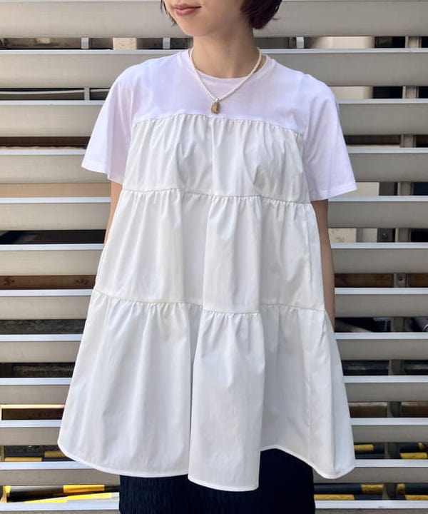 イナダさんの「BEAMS WOMEN｜コンビ ティアード プルオーバー」を使ったコーディネート