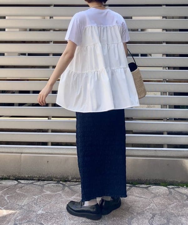イナダさんの「BEAMS WOMEN｜コンビ ティアード プルオーバー」を使ったコーディネート