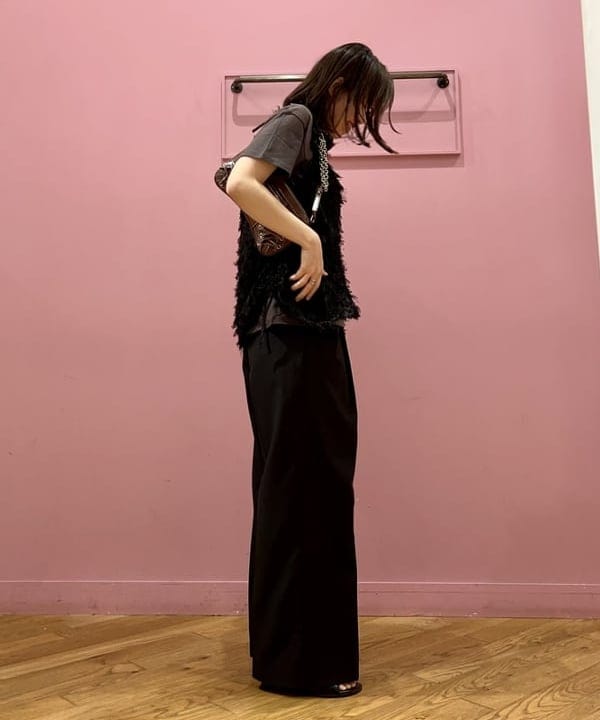リズさんの「BEAMS WOMEN｜2タック ワイド パンツ」を使ったコーディネート