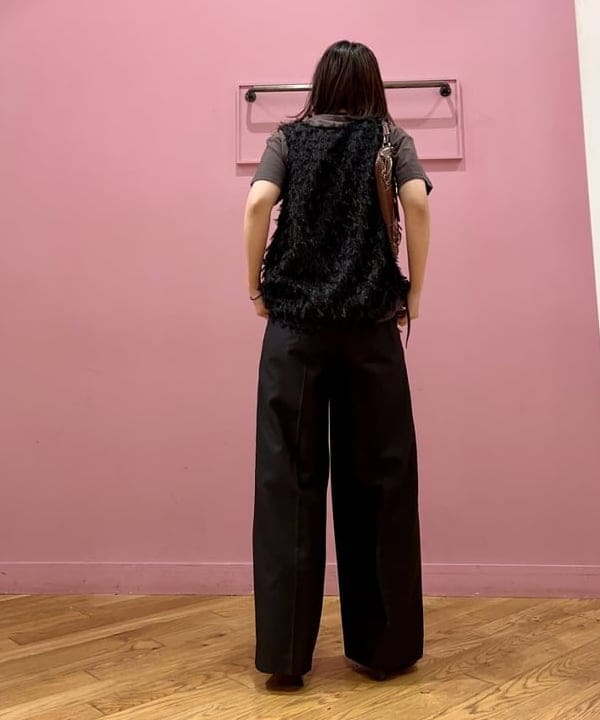 リズさんの「BEAMS WOMEN｜2タック ワイド パンツ」を使ったコーディネート