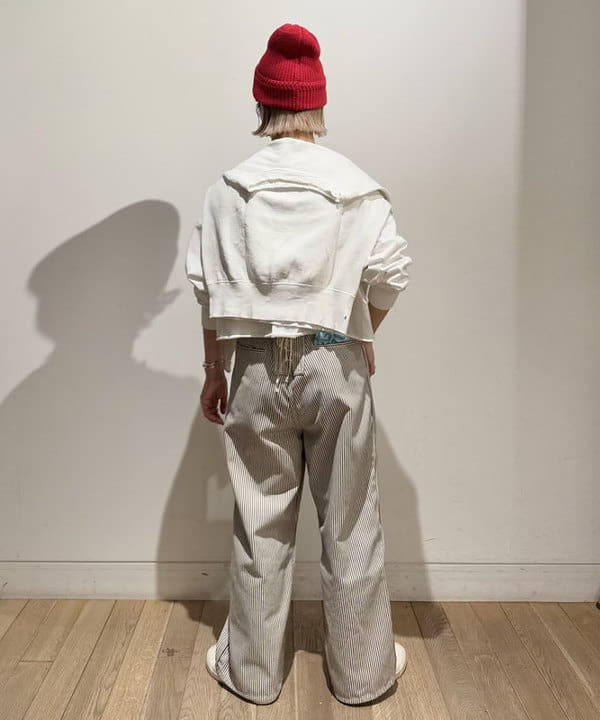 Kaoru Sakumaさんの「BEAMS WOMEN｜カットオフ Vネック カーディガン」を使ったコーディネート
