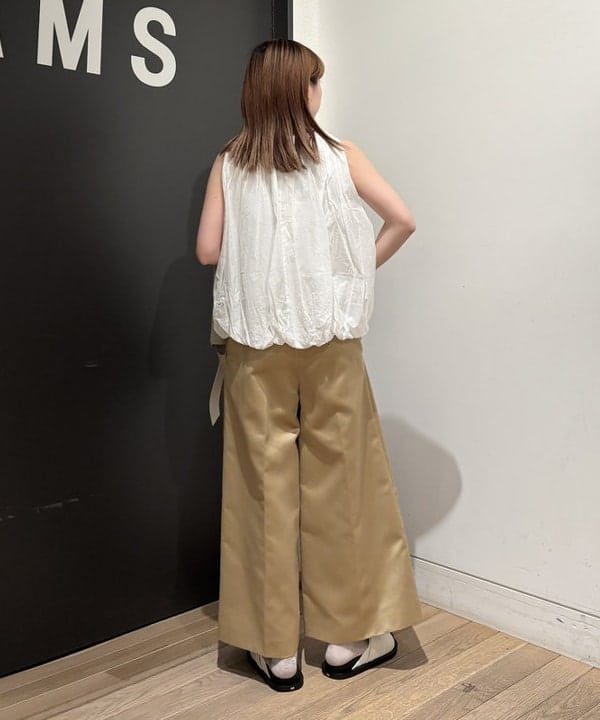 makita mikaさんの「BEAMS WOMEN｜【別注】スタイリスト佐藤佳菜子 × SLOANE / リブ カーディガン」を使ったコーディネート