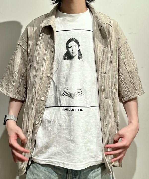 関澤 佑樹さんの「BEAMS WOMEN｜メッシュ オープンカラーシャツ」を使ったコーディネート