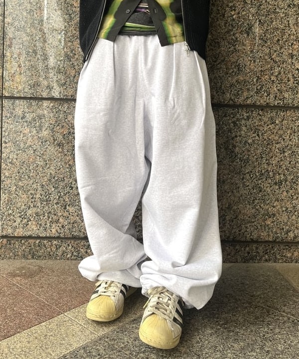 菊田 悠さんの「BEAMS WOMEN｜メッシュ ニット ポロシャツ」を使ったコーディネート