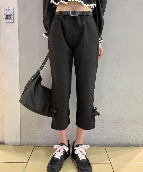 神坂 莉子さんの「BEAMS WOMEN｜Wポケット バッグ」を使ったコーディネート