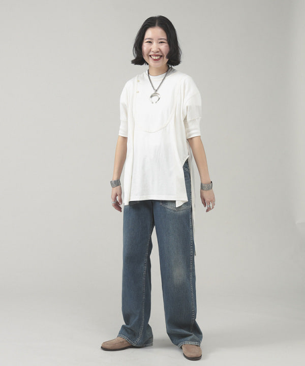 ミナミマリコさんの「BEAMS WOMEN｜ボーイ ベーシック Tシャツ」を使ったコーディネート