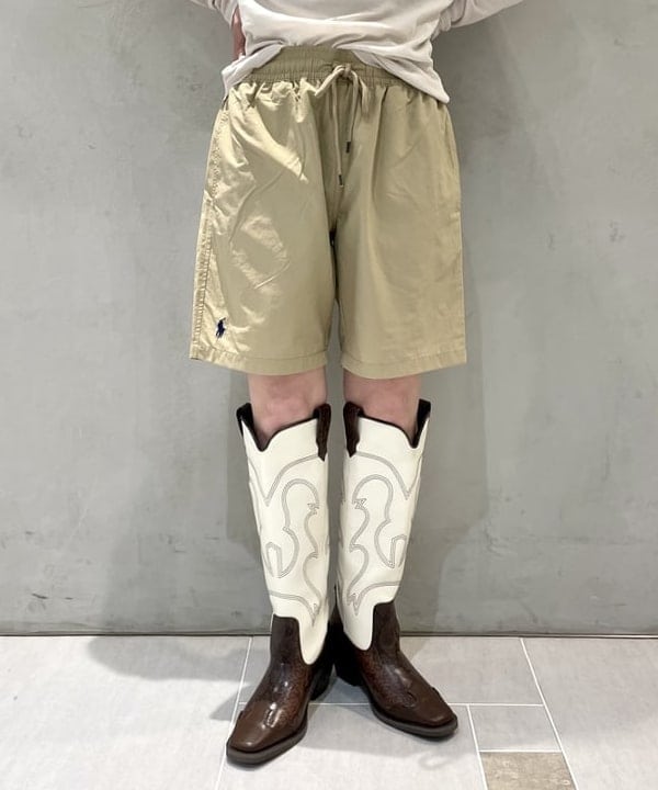 カタヤマ アヤさんの「BEAMS WOMEN｜maturely / カシュクール ストラップ ロング スリーブ」を使ったコーディネート