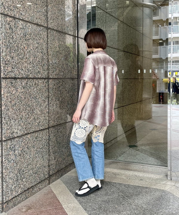 水野 萌香さんの「BEAMS WOMEN｜OAS / Merlot Echo Cuba Net Shirt」を使ったコーディネート