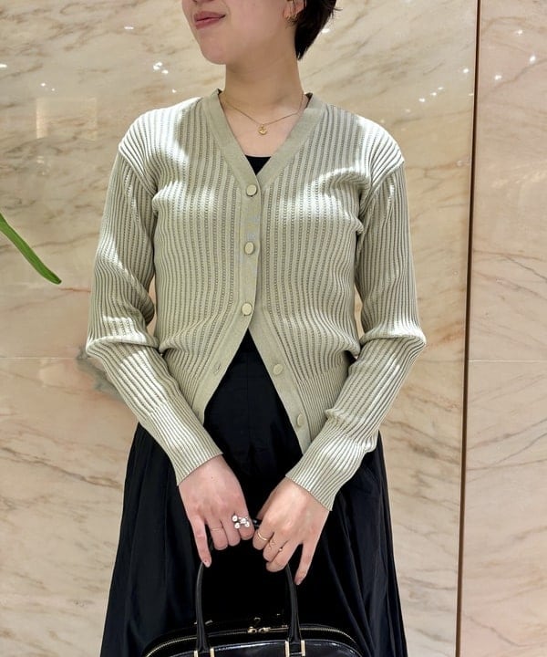 ゆうかさんの「BEAMS WOMEN｜【別注】スタイリスト佐藤佳菜子 × SLOANE / リブ カーディガン」を使ったコーディネート