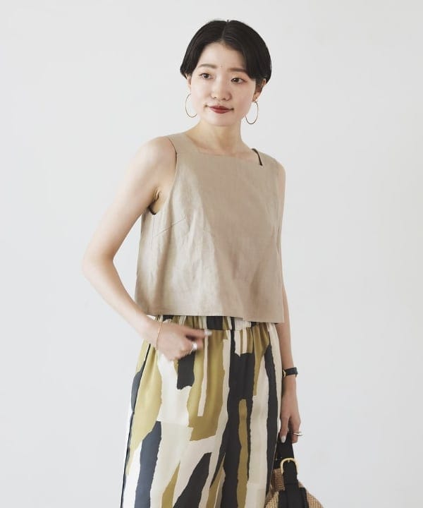 SANOさんの「BEAMS WOMEN｜リネン ビスチェ .M」を使ったコーディネート