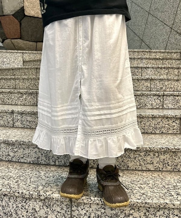 小原 もこさんの「BEAMS WOMEN｜ストライプ チェック ビッグ ジャケット」を使ったコーディネート