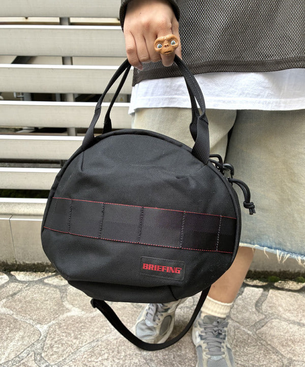 オカモト ミサキさんの「BEAMS WOMEN｜Lee / RIDER WIDE SHORTS」を使ったコーディネート