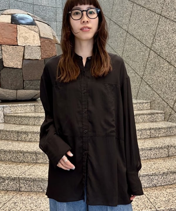 はやしあかねさんの「BEAMS WOMEN｜AK+1 / フロントポケット シャツ」を使ったコーディネート