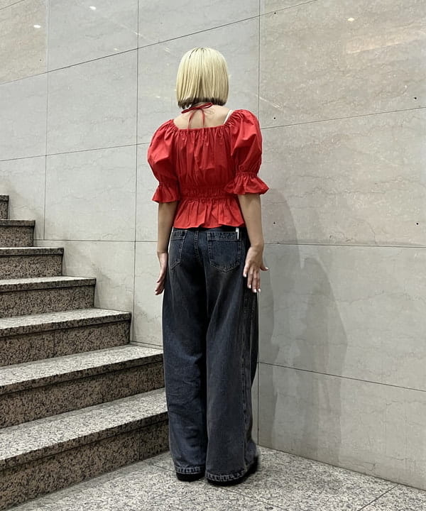 あさひさんの「BEAMS WOMEN｜ギャザー ホルターネック パフスリーブ ブラウス」を使ったコーディネート