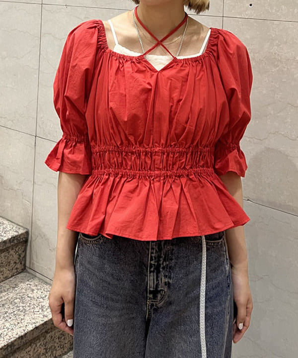 あさひさんの「BEAMS WOMEN｜ギャザー ホルターネック パフスリーブ ブラウス」を使ったコーディネート