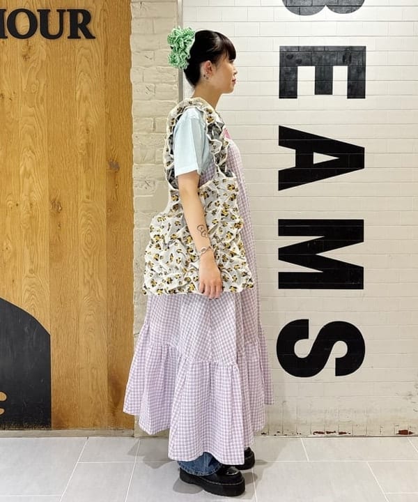 りかちょび/岸本梨佳さんの「BEAMS WOMEN｜Casselini / 別注 ジャカード フリル トートバッグ」を使ったコーディネート