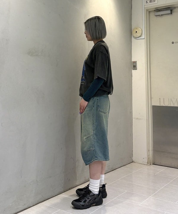 りりさんの「BEAMS WOMEN｜5ポケット クウォーターレングス ワイドデニム」を使ったコーディネート