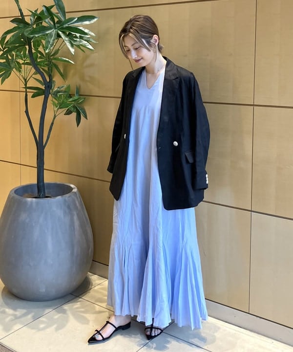 NATSUKIさんの「BEAMS WOMEN｜ポインテッド ヌードサンダル .M」を使ったコーディネート