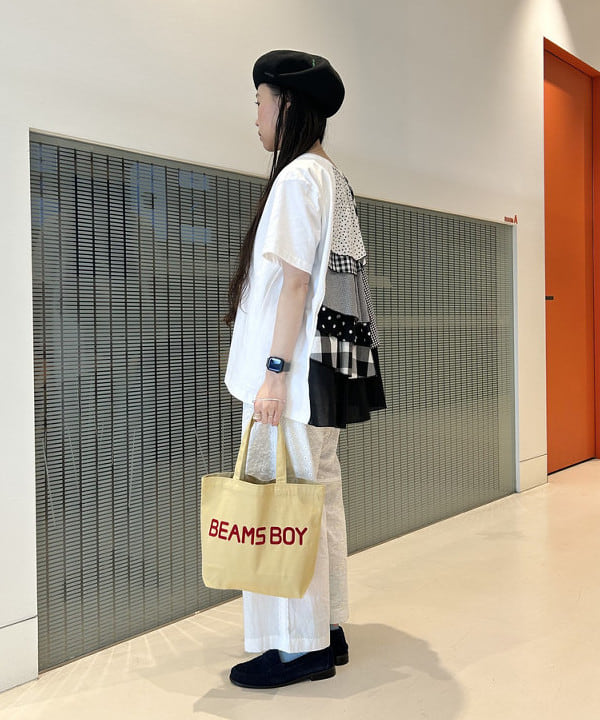 清水 彩乃さんの「BEAMS WOMEN｜【別注】G.H.Bass / スエード ローファー」を使ったコーディネート