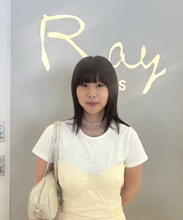 ヒナさんの「BEAMS WOMEN｜フラワー パール ネックレス」を使ったコーディネート