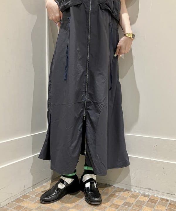 小原 もこさんの「BEAMS WOMEN｜【別注】INFIELDER DESIGN MLB ロゴ YYB トートバッグ」を使ったコーディネート