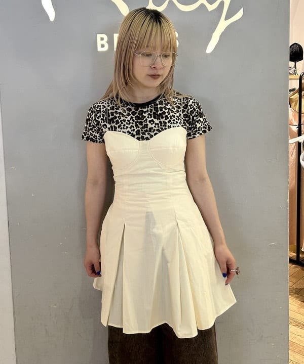 ナカノ アイさんの「BEAMS WOMEN｜オーバーダイ デニム パンツ」を使ったコーディネート