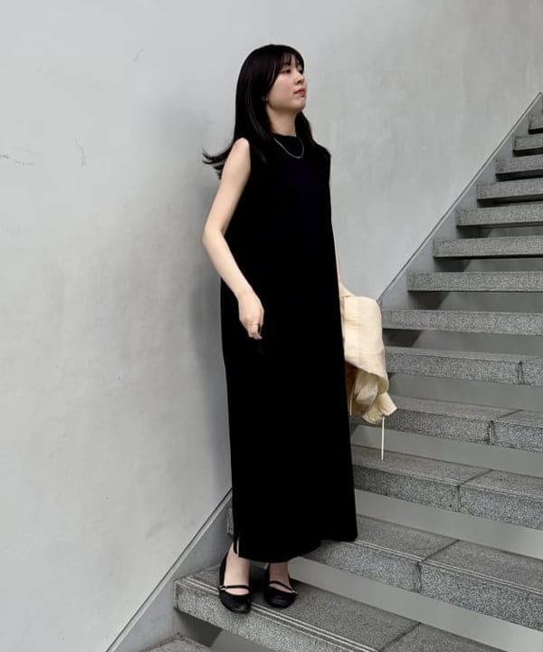 山田 千遥さんの「BEAMS WOMEN｜【別注】SLOANE / タックショルダー ワンピース」を使ったコーディネート