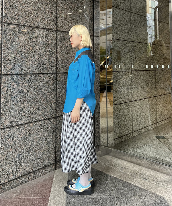 あさひさんの「BEAMS WOMEN｜RBS / ベロア カップ付きタンクトップ」を使ったコーディネート