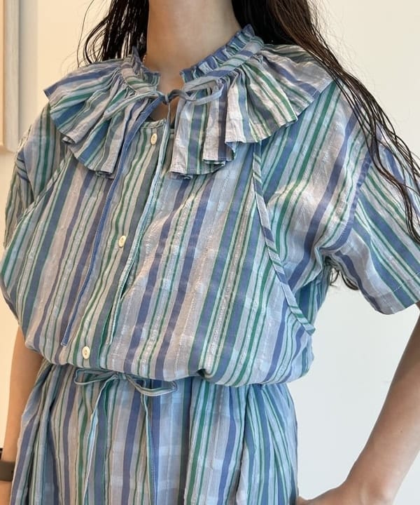 清水 彩乃さんの「BEAMS WOMEN｜BEAMS BOY / BBロゴ ショップバック」を使ったコーディネート