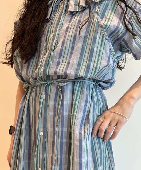 清水 彩乃さんの「BEAMS WOMEN｜BEAMS BOY / BBロゴ ショップバック」を使ったコーディネート