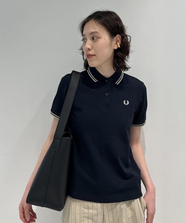 神坂 莉子さんの「BEAMS WOMEN｜ステンレス ボリューム イヤーカフ」を使ったコーディネート