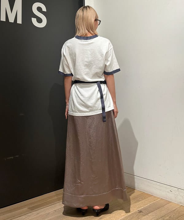 佐藤 亜美さんの「BEAMS WOMEN｜【別注】BOW WOW / RINGER T-shirt」を使ったコーディネート