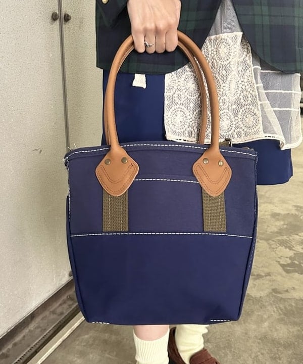MATSUMOTO AMIさんの「BEAMS WOMEN｜BEAMS BOY / ポリエステル ウール 3ボタン ブレザー」を使ったコーディネート
