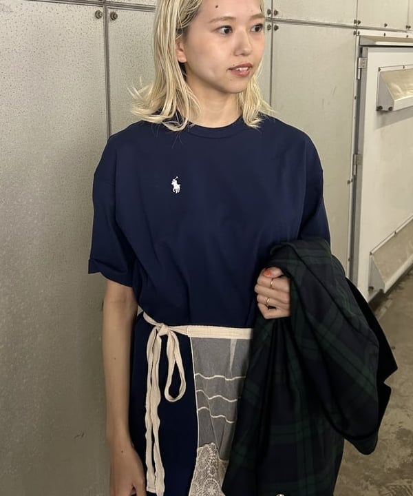 MATSUMOTO AMIさんの「BEAMS WOMEN｜BEAMS BOY / ポリエステル ウール 3ボタン ブレザー」を使ったコーディネート