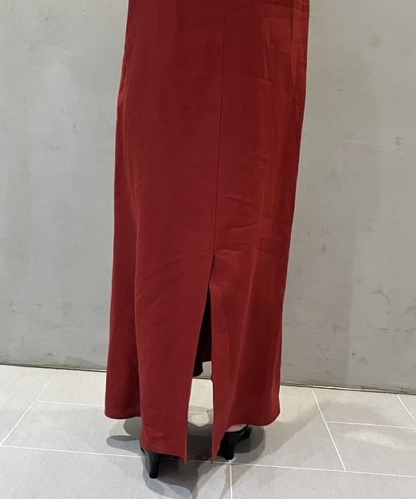 野村 美紅さんの「BEAMS WOMEN｜レザーミュール .M」を使ったコーディネート