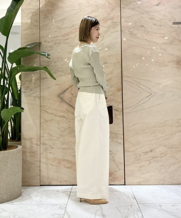 AONO SHIKAMAさんの「BEAMS WOMEN｜【別注】スタイリスト佐藤佳菜子 × SLOANE / リブ カーディガン」を使ったコーディネート