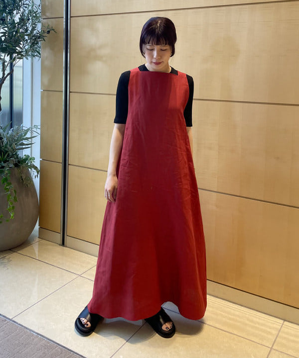 SAKAIさんの「BEAMS WOMEN｜【別注】スタイリスト佐藤佳菜子 × SLOANE / クルーネック リブTシャツ」を使ったコーディネート