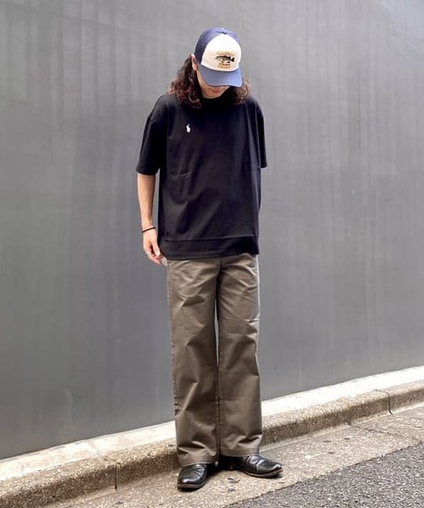 りくっしーさんの「BEAMS WOMEN｜【別注】Dickies / ワイド チノ パンツ」を使ったコーディネート