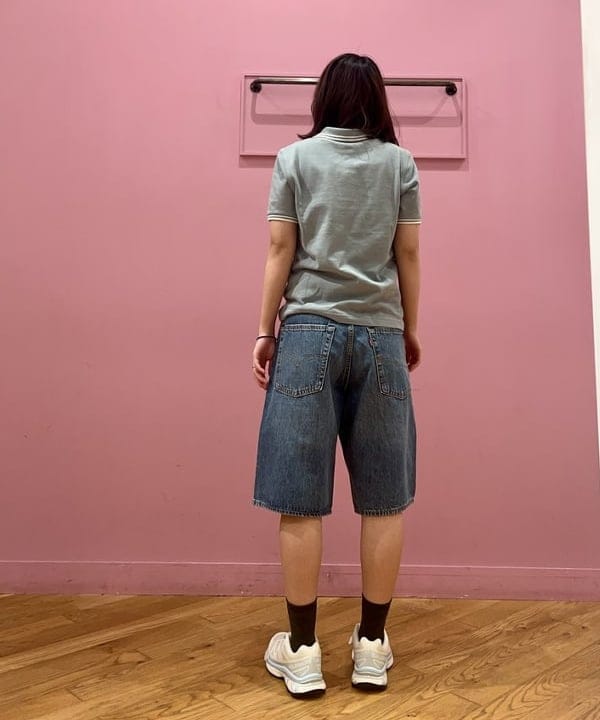 リズさんの「BEAMS WOMEN｜フラワー サーマル ノースリーブ」を使ったコーディネート