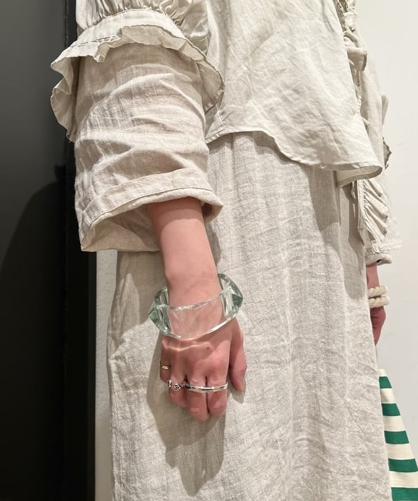 浦谷 久枝さんの「BEAMS WOMEN｜マリン バッグ」を使ったコーディネート